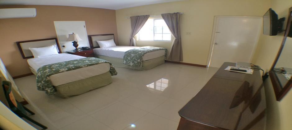 Glistening Waters Hotel ฟาลมัธ ภายนอก รูปภาพ