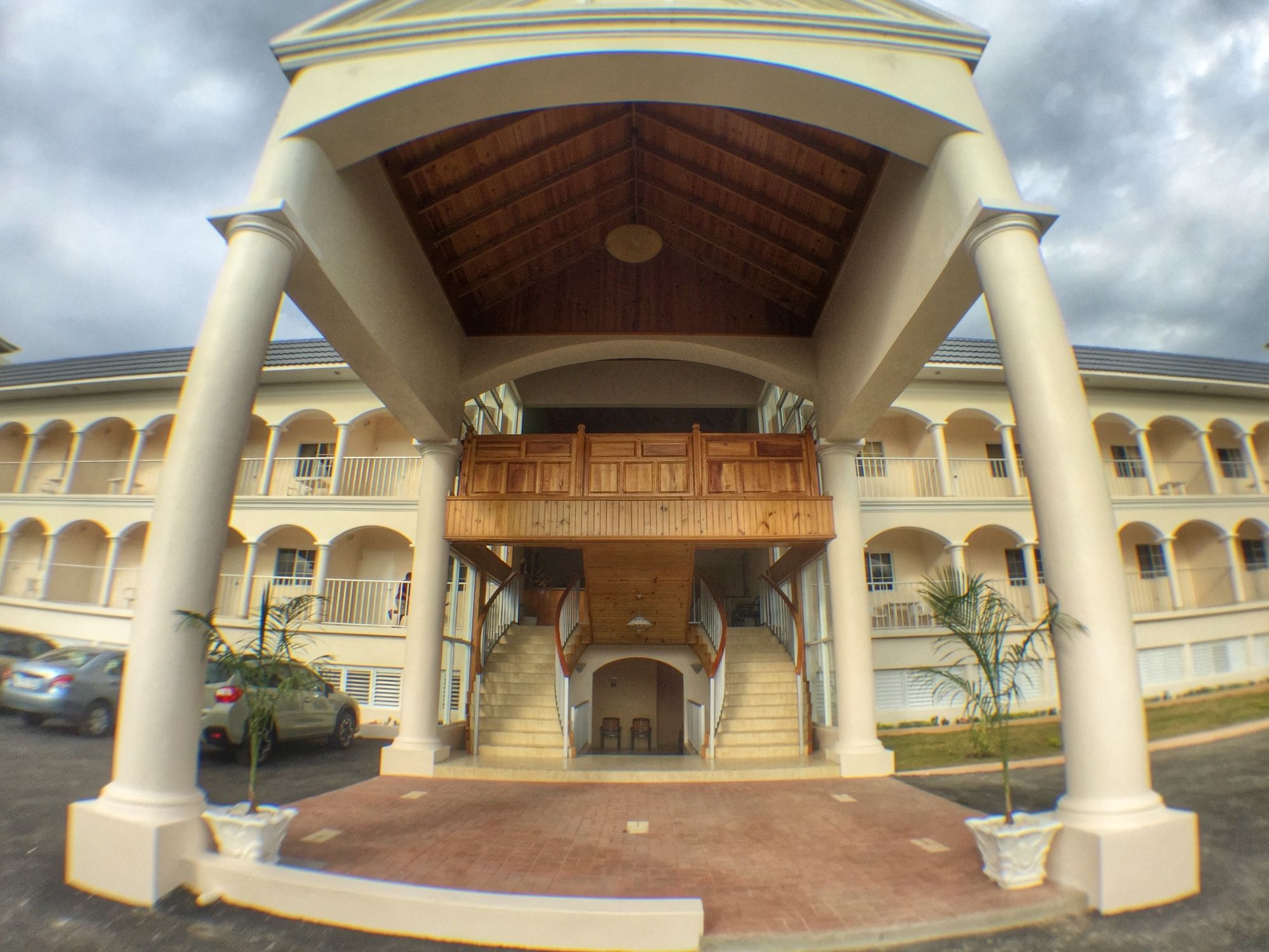 Glistening Waters Hotel ฟาลมัธ ภายนอก รูปภาพ